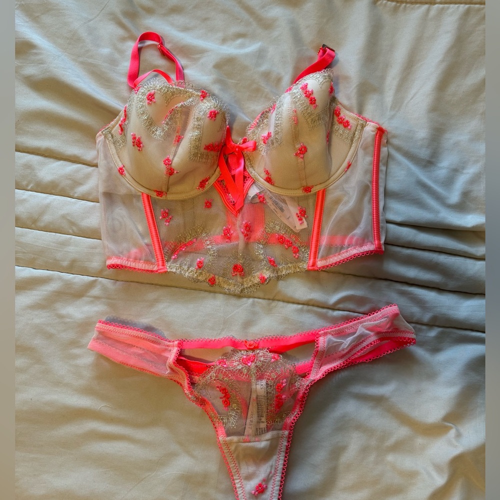 Victoria secret set